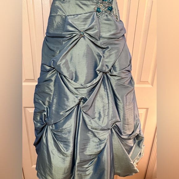 Prom Dress by Mori Lee - beautiful beaded detailing with lace back - Picture 2 of 6